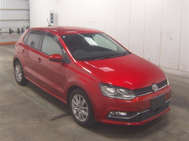 VOLKSWAGEN POLO 2014
