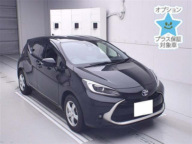 TOYOTA AQUA 2021