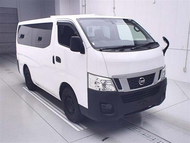 NISSAN CARAVAN VAN 2017