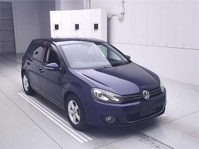 VOLKSWAGEN GOLF 2012
