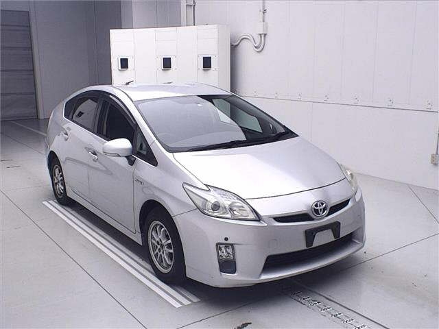 TOYOTA PRIUS 2010