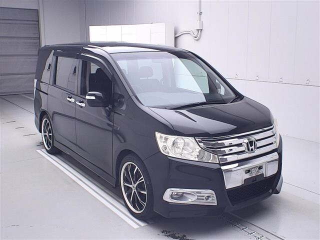 HONDA STEP WAGON 2012