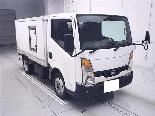 NISSAN ATLAS 2008