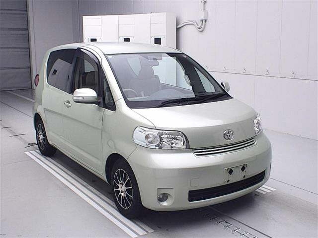TOYOTA PORTE 2008