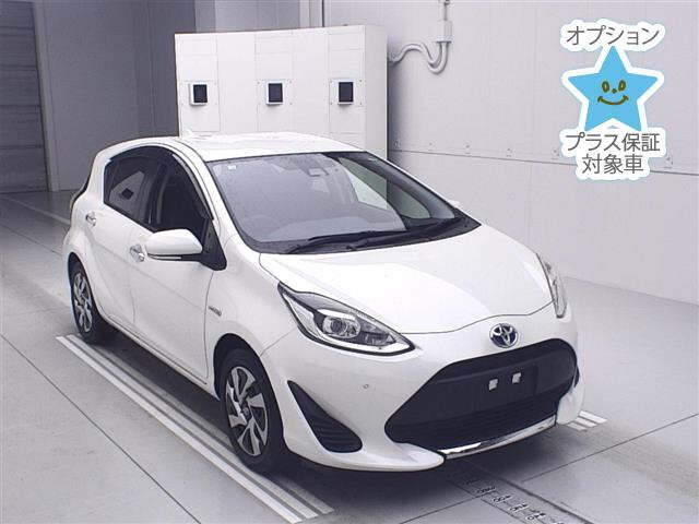 TOYOTA AQUA 2020