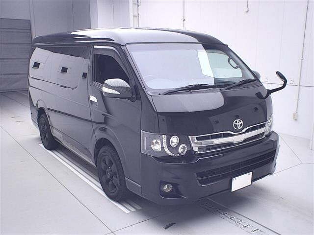 TOYOTA HIACE 2008