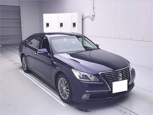 TOYOTA CROWN 2013