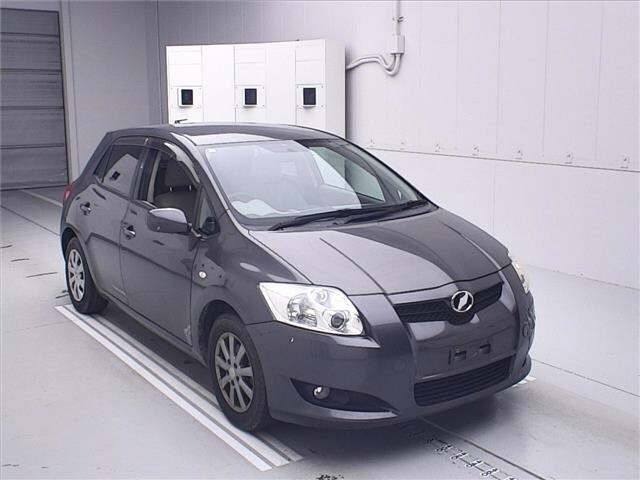 TOYOTA AURIS 2008