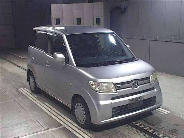 HONDA ZEST 2006