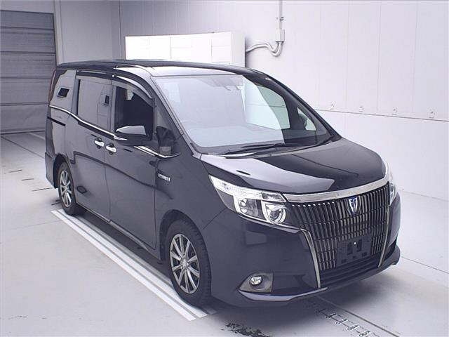 TOYOTA ESQUIRE 2017