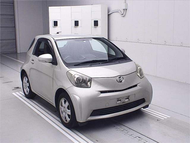 TOYOTA IQ 2009