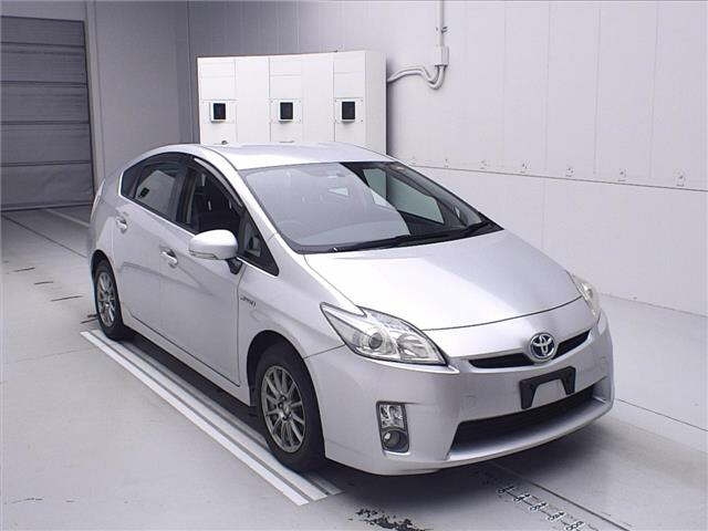 TOYOTA PRIUS 2010