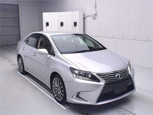 LEXUS HS 2013