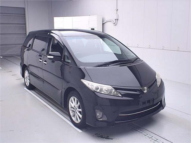 TOYOTA ESTIMA 2010