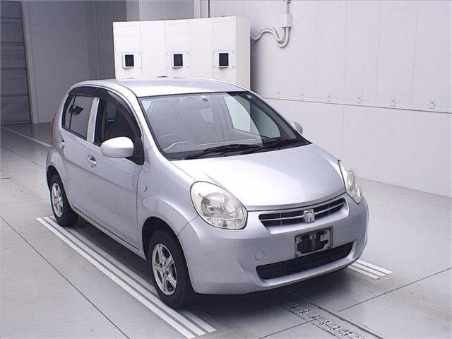 TOYOTA PASSO 2010