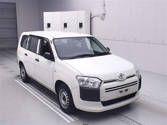 TOYOTA PROBOX 2020