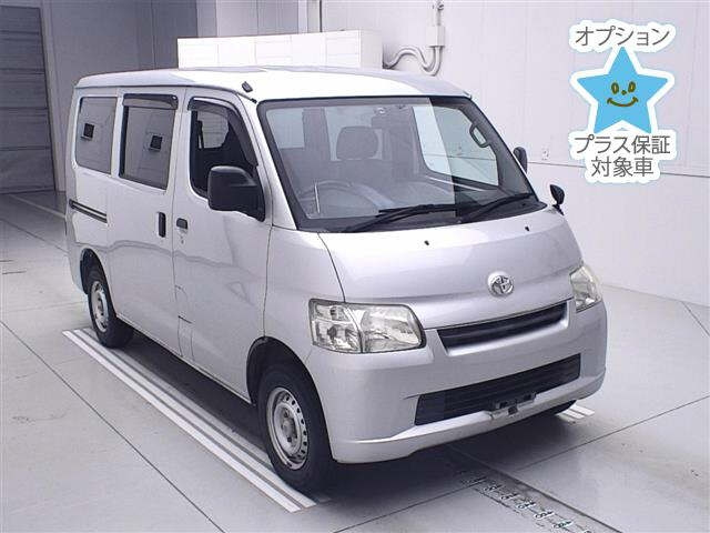 TOYOTA TOWN ACE VAN 2016