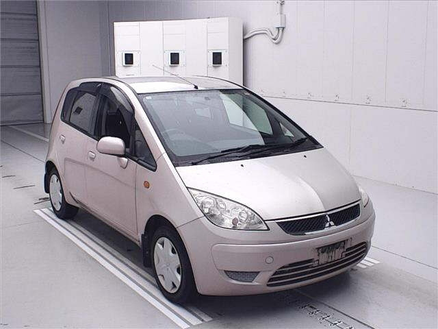 MITSUBISHI COLT