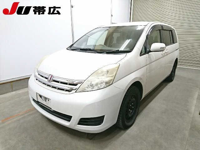TOYOTA ISIS 2009