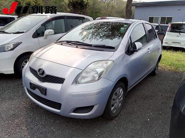 TOYOTA VITZ 2009