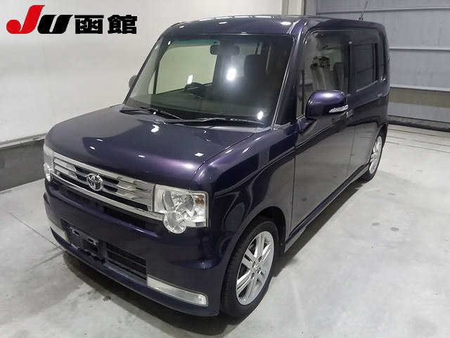 TOYOTA PIXIS SPACE 2013