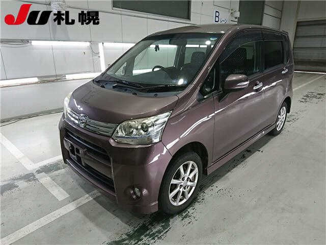 DAIHATSU MOVE 2011
