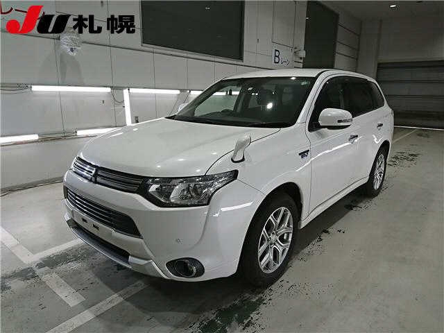 MITSUBISHI OUTLANDER PHEV 2014