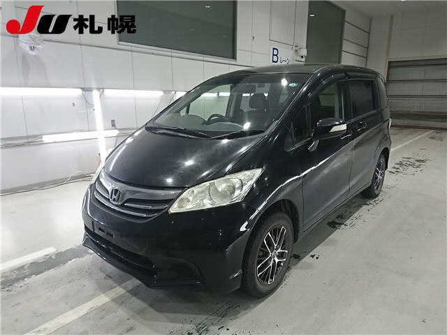 HONDA FREED 2013
