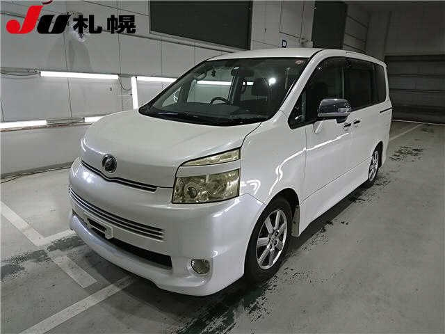 TOYOTA VOXY 2008