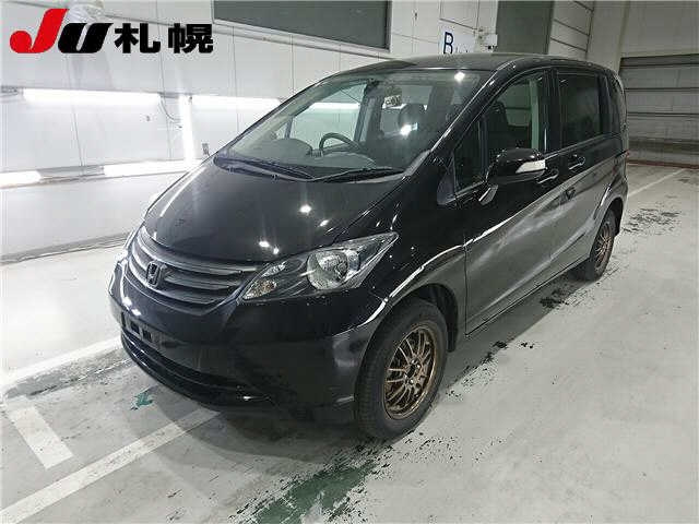 HONDA FREED 2010