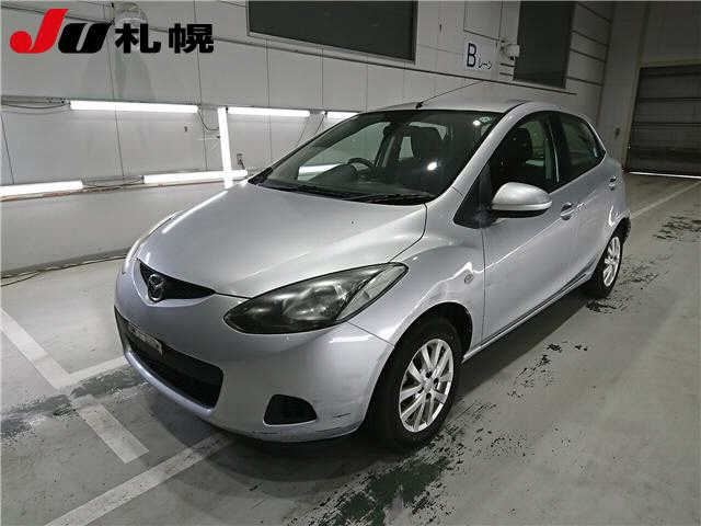 MAZDA DEMIO 2010