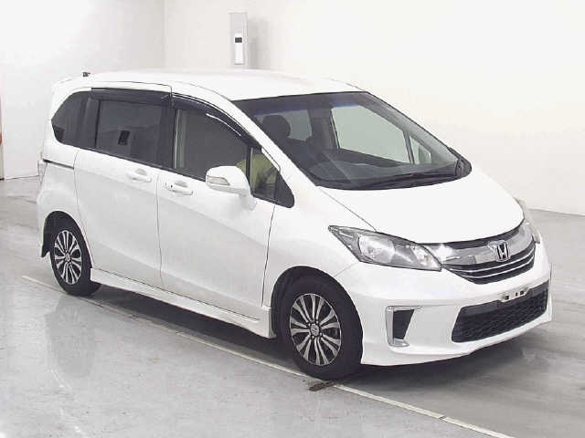 HONDA FREED 2014