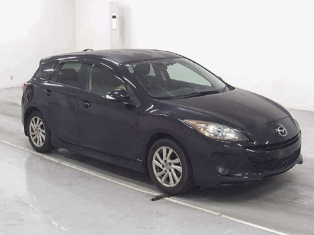 MAZDA AXELA 2011
