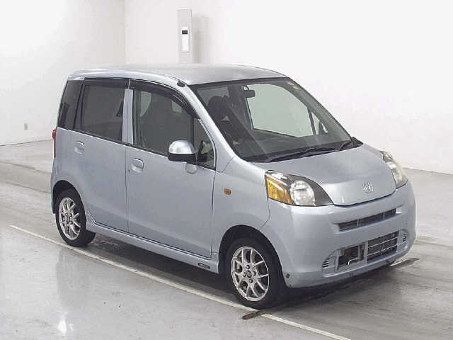 HONDA LIFE 2010