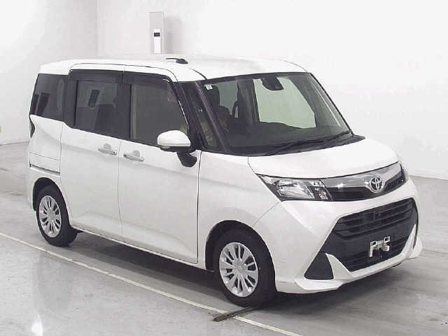 TOYOTA TANK 2017
