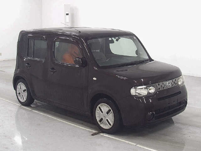 NISSAN CUBE 2010