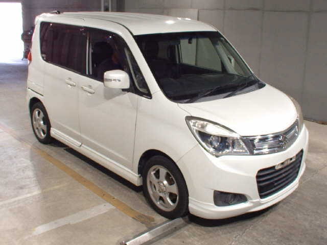 SUZUKI SOLIO 2014