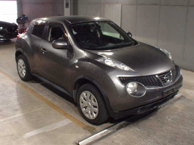 NISSAN JUKE 2011