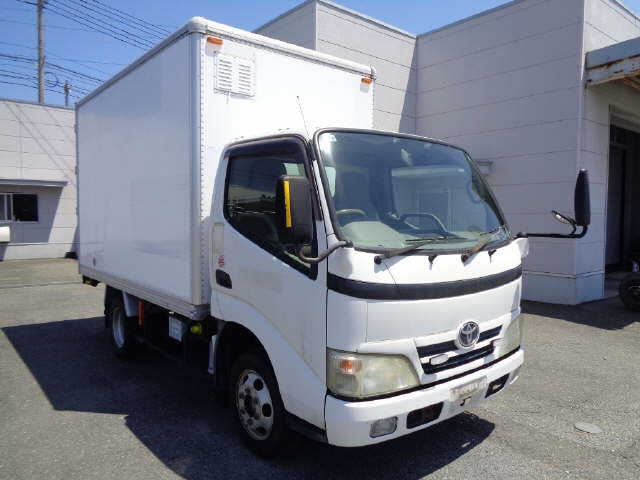 TOYOTA DYNA 2008