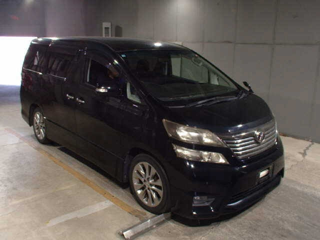 TOYOTA VELLFIRE 2010