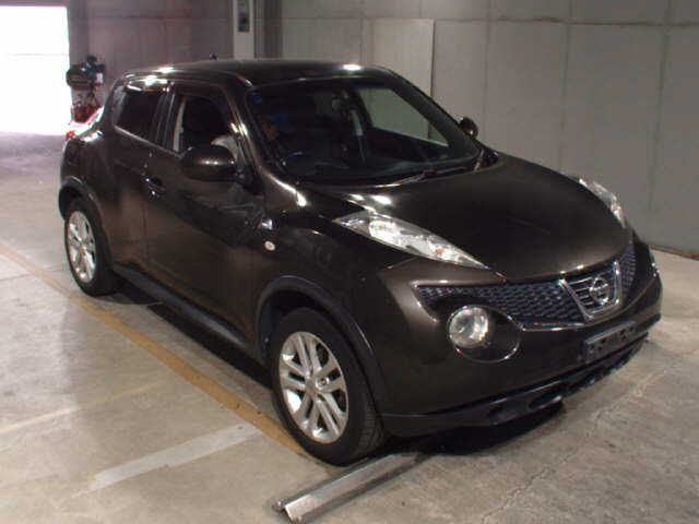 NISSAN JUKE 2011