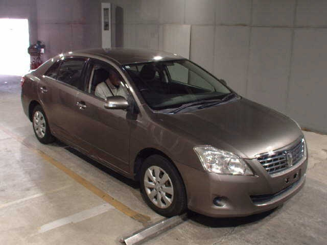 TOYOTA PREMIO