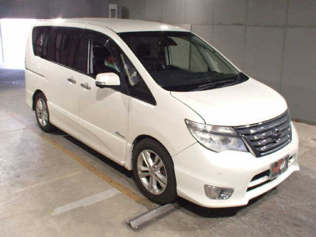 NISSAN SERENA 2015