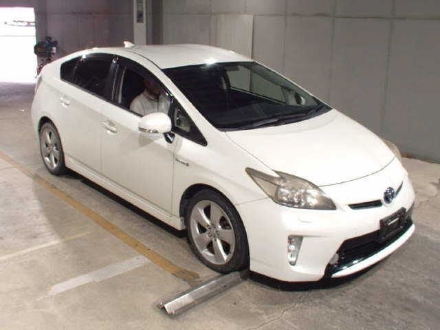 TOYOTA PRIUS 2012