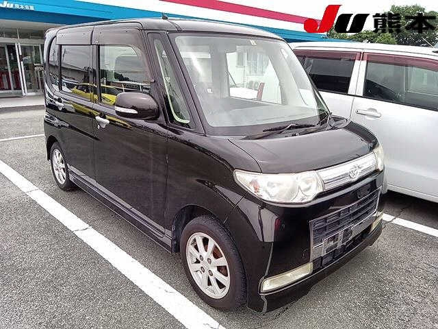 DAIHATSU TANTO 2008