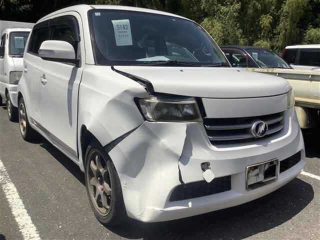 TOYOTA BB 2008
