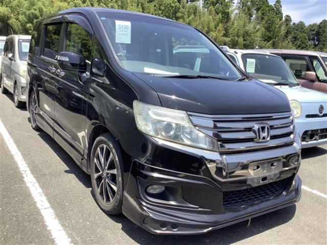 HONDA STEP WAGON 2013