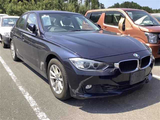 BMW 3 SERIES 2013