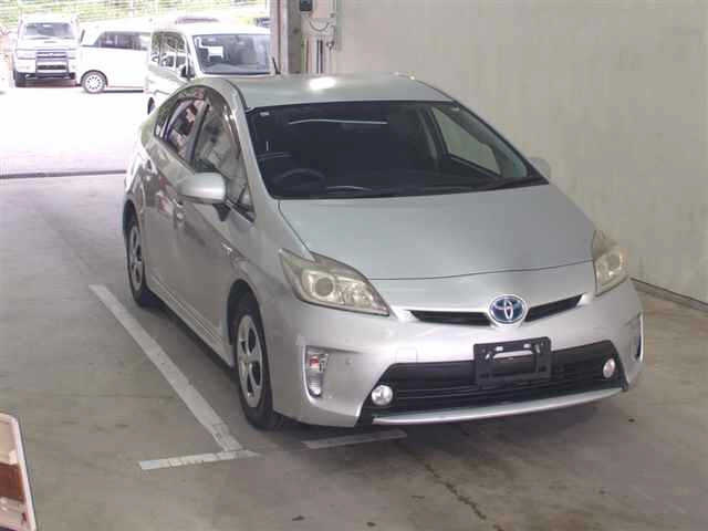 TOYOTA PRIUS 2014