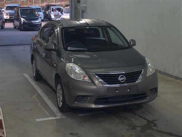 NISSAN LATIO 2014